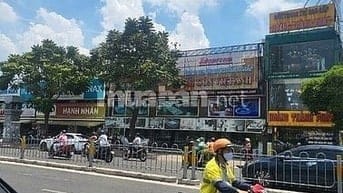 SANG NHƯỢNG LẠI MẶT BẰNG SỐ 218A ĐƯỜNG THÀNH THÁI, P.15, Q.10