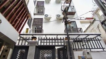 Bán nhà Giảng Võ dòng tiền 2 tỷ/năm, Dt 111m2, 8t, mt 10m, giá 34.8 tỷ