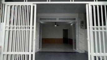 CHÍNH CHỦ GỬI BÁN NHÀ CẤP 4 QL50 TÂN KIÊN BÌNH CHÁNH 
