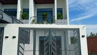 Bán căn nhà lầu đối diện khu tái định cư dân đã ở đông ngay Biên Hoà 
