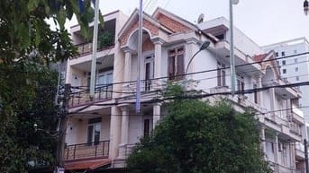 Bán Nhà  TÂN THỚI NHẤT PHAN VĂN HỚN - C VIÊN TRƯỚC NHÀ - 7.5*19