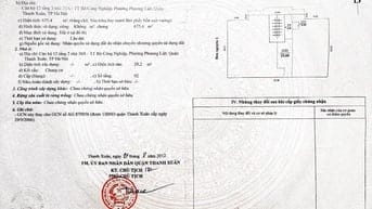 Cần bán nhà tập thể tầng 2 nhìn ra đường Trường Chinh 