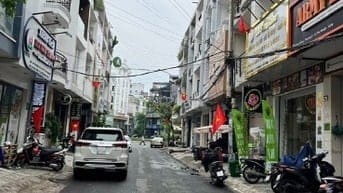 BÁN NHÀ MẶT TIỀN ĐƯỜNG HOA LAN, Q. PHÚ NHUẬN 