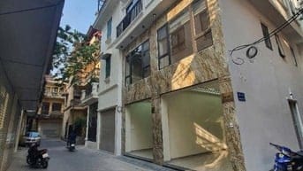 NHÀ MỚI LÔ GÓC PHỐ NVC - KINH DOANH - 7TẦNG THANG MÁY - Ô TÔ TRÁNH