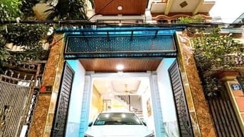 CHỈ NHỈNH 14 TỶ - SỞ HỮU NGAY NHÀ ĐẸP KHƯƠNG HẠ - GARA 7 CHỖ – 10M RA 