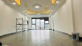 65m2 Mặt phố Hồ Tùng Mậu, 8 tầng thông sàn, kinh doanh, ngang 4.9m 