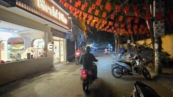 PHÂN LÔ - Ô TÔ TRÁNH KHUẤT DUY TIẾN - HAI MẶT TIỀN CỰC ĐẸP - KHU VIP
