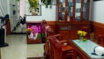 Cho thuê nhà hẻm xe tải lớn 66/28 Hùng Vương, Phường 1, Quận  10