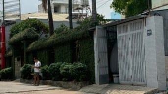Nhà chính chủ bán giá tốt, Khu vực hiếm,hẻm thông thương