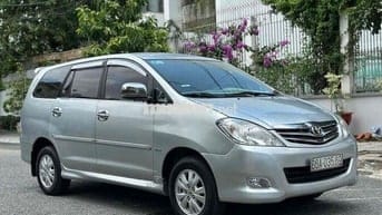 Toyota Innova 2008 V - 170000 km