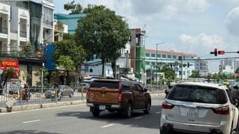 💧🔥Nhà Mặt Tiền Tên Lửa 4x20 , Binh Trị Đông B