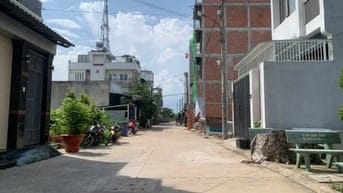 Bán nhà ngang 5m cực hiếm, kế Công Viên 150ha , Thạnh Xuân 25. 