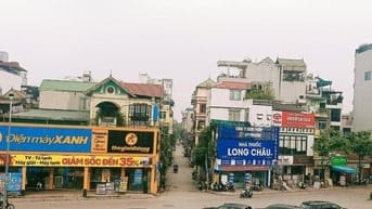 BÁN ĐẤT NGỌC THỤY CỰC HOT .alo vào việc ( miễn trung gian )