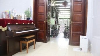  BÁN NHÀ MẶT ĐƯỜNG NGỌC THUỴ - Ô TÔ ĐỖ CỬA - 60 m2 x 4 tầng 