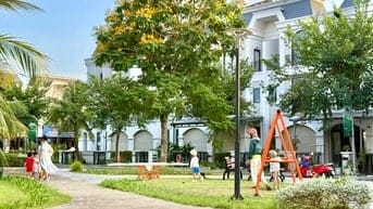 Bán nhà 3 lầu View Sông Vàm Cỏ ngay Aeon Tân An 