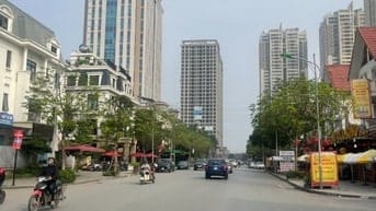  Bán nhà LK Lê Trọng Tấn - Hà Đông 50m* 5T* MT 4m Giá 14,5 tỷ ngõ ô tô