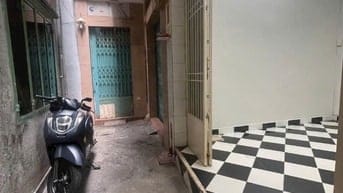 Bán nhà đường bà hạt p9 Q10 sát mặt tiền