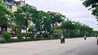 LÔ GÓC - 3 MẶT THOÁNG - NGÕ 396 XÃ ĐÀN