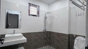 Bắc Từ Liêm 30m2 Ô Tô Vào Trong Nhà - Cách Ô Tô Tránh 80m - 5 Tỷ 9