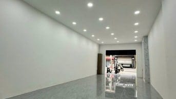 Cho Thuê nhà 2 tầng, 81 Lê Văn Sỹ, Phú Nhuận, 42 triệu/tháng