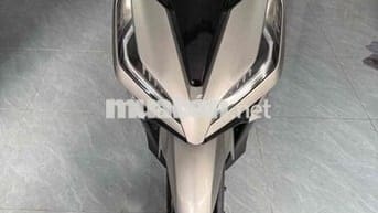 Vario 150cc chính chủ.xe khá.máy bốc.bô nổ nhẹ.