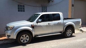 Ford Ranger 2011 Wildtrak 2.5L 4x4 MT - 100000 km