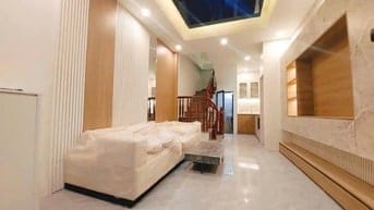 Chính chủ cho thuê nhà phố thúy lĩnh 