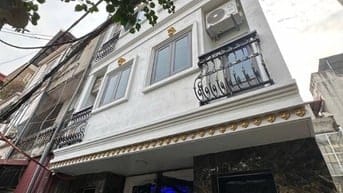 NHÀ ĐẸP 40M2 Ô TÔ VÀO NHÀ PHỐ CHÙA HÀ, KINH DOANH ĐA LOẠI HÌNH
