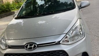 Bán xe i10 1.2 AT 2019 màu bạc