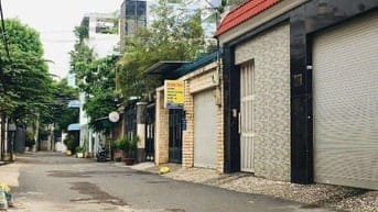 BÌNH THẠNH- GẦN BV UNG BƯỚU- HXH THÔNG- 135m2 NỞ HẬU- 4 TẦNG- 19,x TỶ