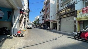 Tòa nhà xây 5 Tầng 1710m2 mặt tiền Phạm Phú Thứ, Tân Bình