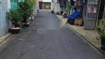 Cho thuê nhà hẻm 4m(XH) Bùi Văn Ngữ, P.Hiệp Thành, Q.12 giá 6tr