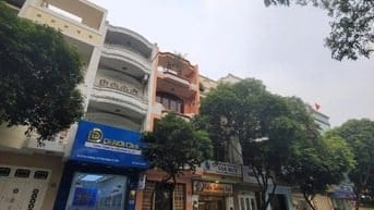 Nhà Hiếm nhất đ.Hoa Phượng, khu ẩm thực Phan Xích Long, 3 tầng, 27 tỷ 