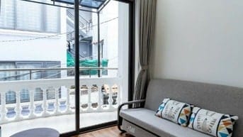 CHO THUÊ PHÒNG BAN CÔNG ĐẸP - ĐẦY ĐỦ TIỆN NGHI TẠI QUẬN 4 TPHCM