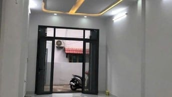 vỡ nợ bán gấp nhà đường Bùi Minh Trực, P 5, quận 8. 62m2, giá 975tr
