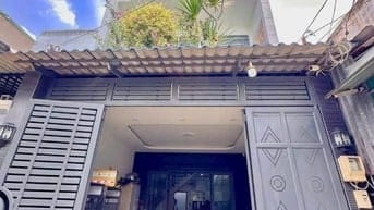 Nhà 3Tầng Lý Thường Kiệt Q11, 79m², Hẻm Ô Tô, Sổ Riêng, Giá 2.2 Tỷ