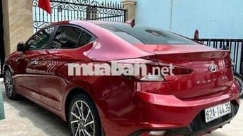 Hyundai Elantra 2019 2.0AT - 31790 km