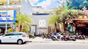 ❇️❇️ Cho Thuê Nhà Mặt Tiền: 195 Cô Bắc - Quận 1 - 10.5x23m, Cấp 4