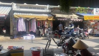 phòng cho thuê 30m2 đường lê đức thọ.đầy đủ nội thất. ngay chợ .