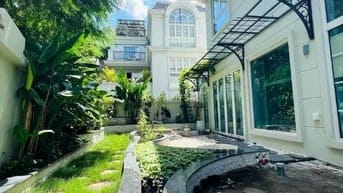Bán biệt thự King Crown Thảo Điền, 298.9m² đất, full nội thất cao cấp