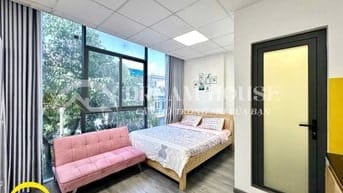 CHDV VIEW KÍNH CỬA SỔ TRỜI NẰM TRÊN ĐƯỜNG THẠCH LAM -GẦN NGÃ TƯ BỐN XÃ