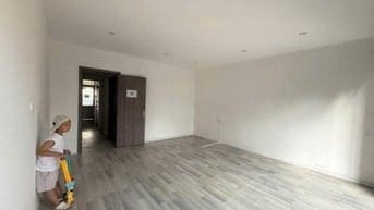 Cần thuê 1 phòng học tầm 30m2 gần 36 Nguyễn Phước Lan. LH: 0767450777