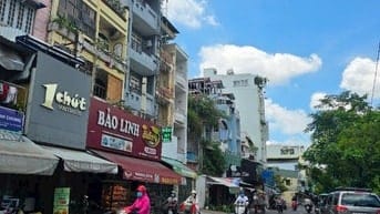 Bán nhà mặt tiền đường Vĩnh Viễn P2Q10 dt: 3m x 8m 2 lầu giá 5 tỷ 1.