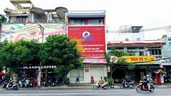 Cho Thuê Nhà Số : 7-9 Bàu Cát, Phường 14, Quận Tân Bình - Vị Trí Vàng