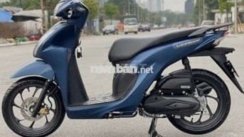 Bán xe Vision, cần đổi xe mới nên bán lại.