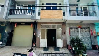 Cho thuê nhà mặt tiền nội bộ khu Bình Phú 2, Q6, 15 triệu