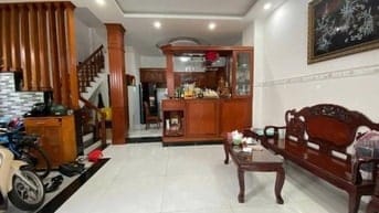 Nhà Phan Bội Châu bán 2 tỷ 430 nhà trống ở ngay hoặc cho thuê liền