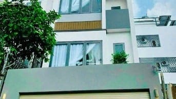 Cho thuê nhà mặt tiền Trần Quang Diệu, phường 13, Quận 3
