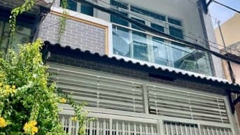 Nhà Ngang 5m Dương Quảng Hàm Gần Phạm Huy Thông, Xe Hơi Vào Tận Nhà Ch
