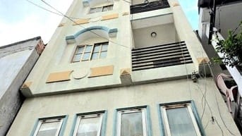 PHÚ NHUẬN NGAY CẦU CÔNG LÝ- HXH - 42m2- 5 TẦNG- 8,xx TỶ TL
